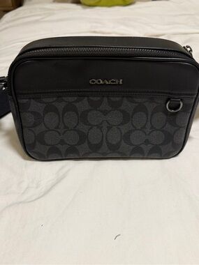 Coach Signature Camera Bag in Black